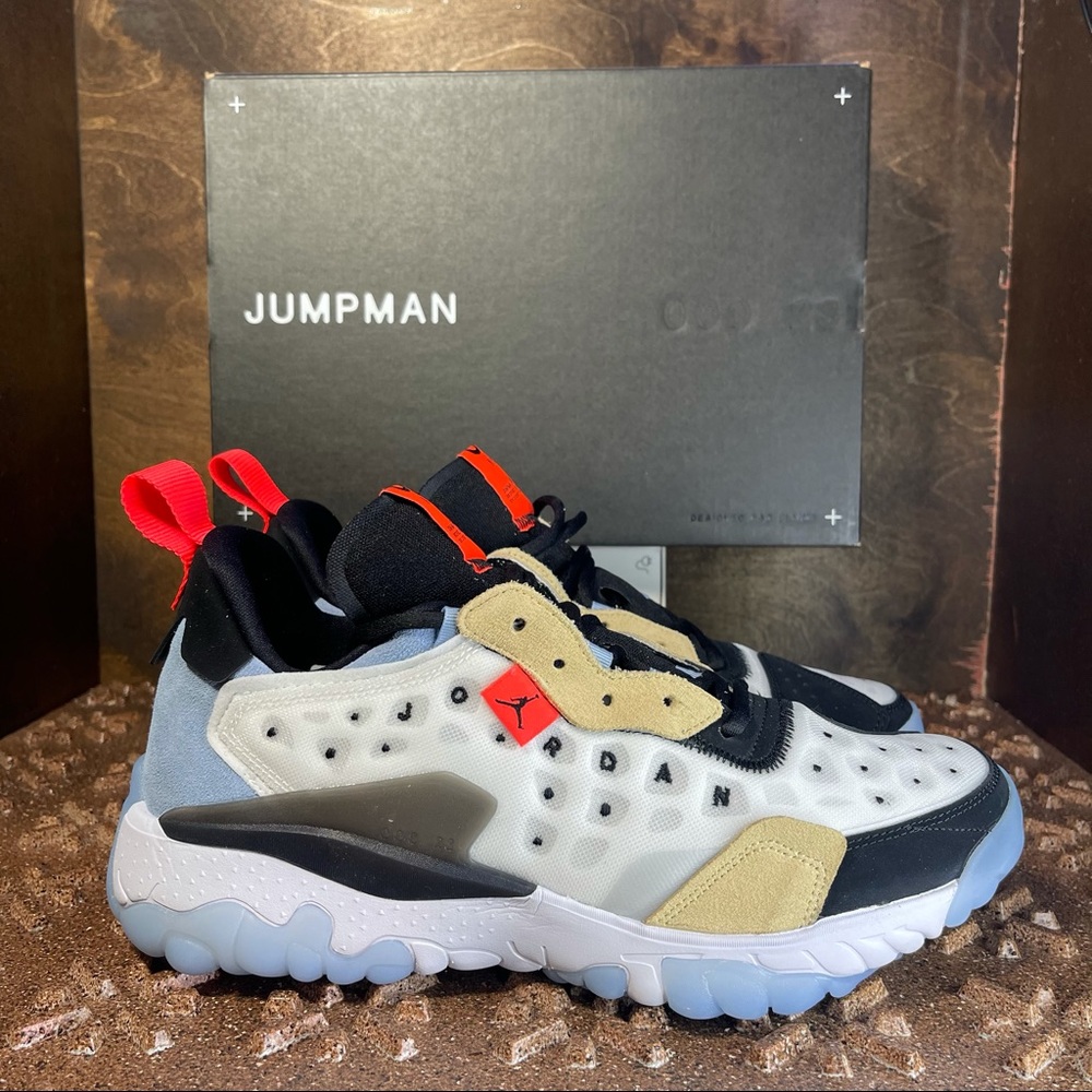 Jordan Delta 2 Flash Crimson